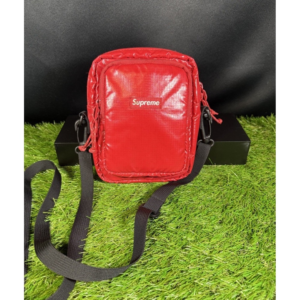 Supreme FW17 Small Box Logo Shoulder Bag In Red Cordura